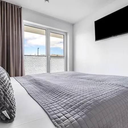 Am Yachthafen Olpenitz